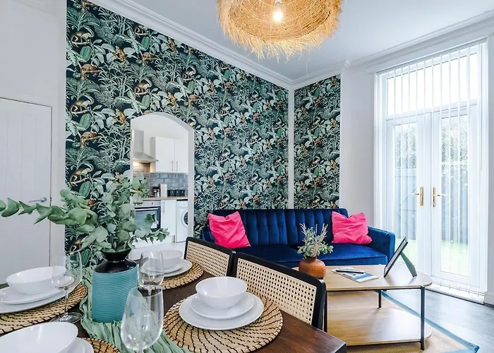 Anfield Townhouse Sleeps 12 7Min Walk To Stadium