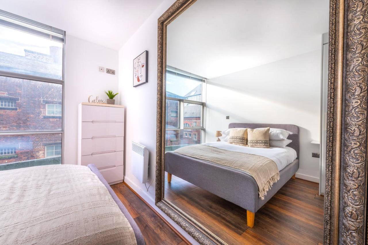 Free Parking Balcony Modern 2 Bed Citycentre * Liverpool