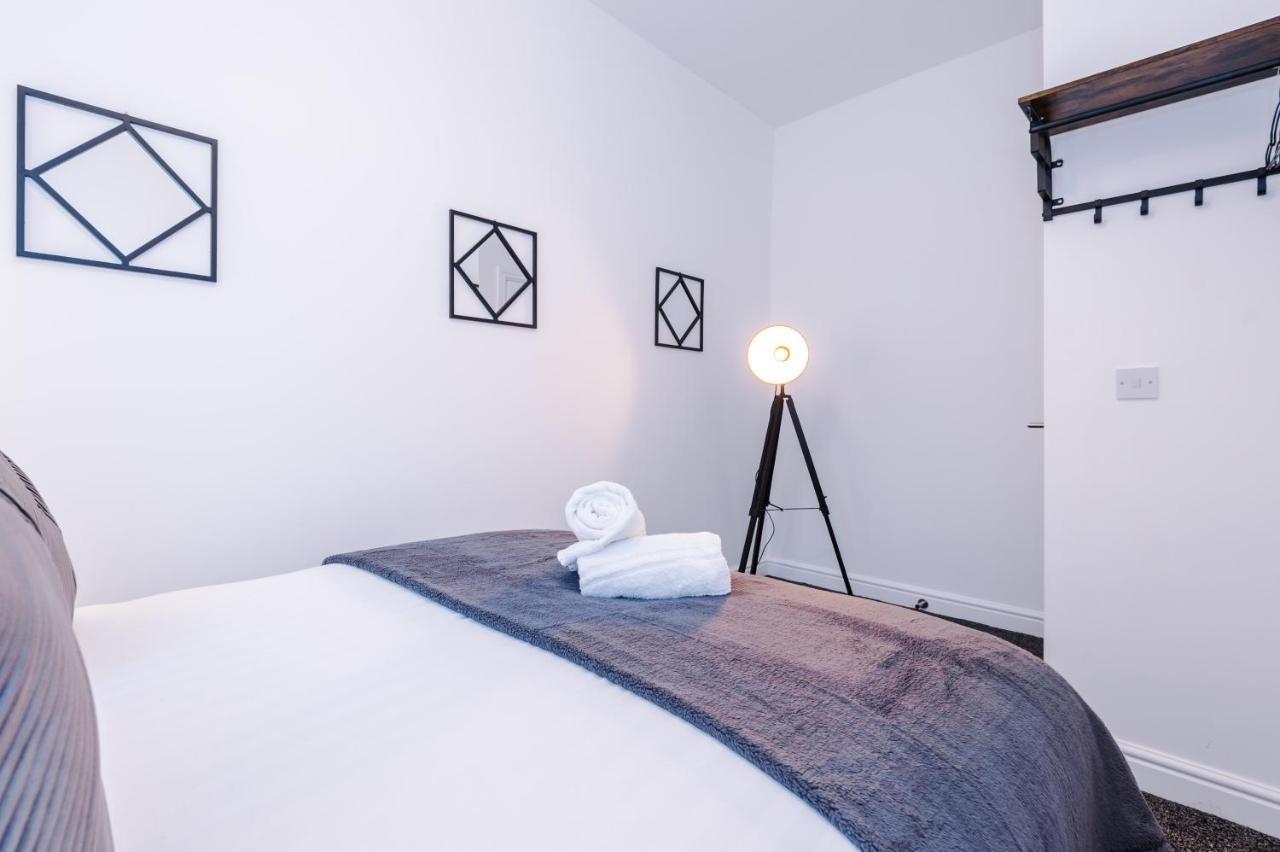 Relaxing & Comfy In Free Wifi Netflix And Parking Apartment