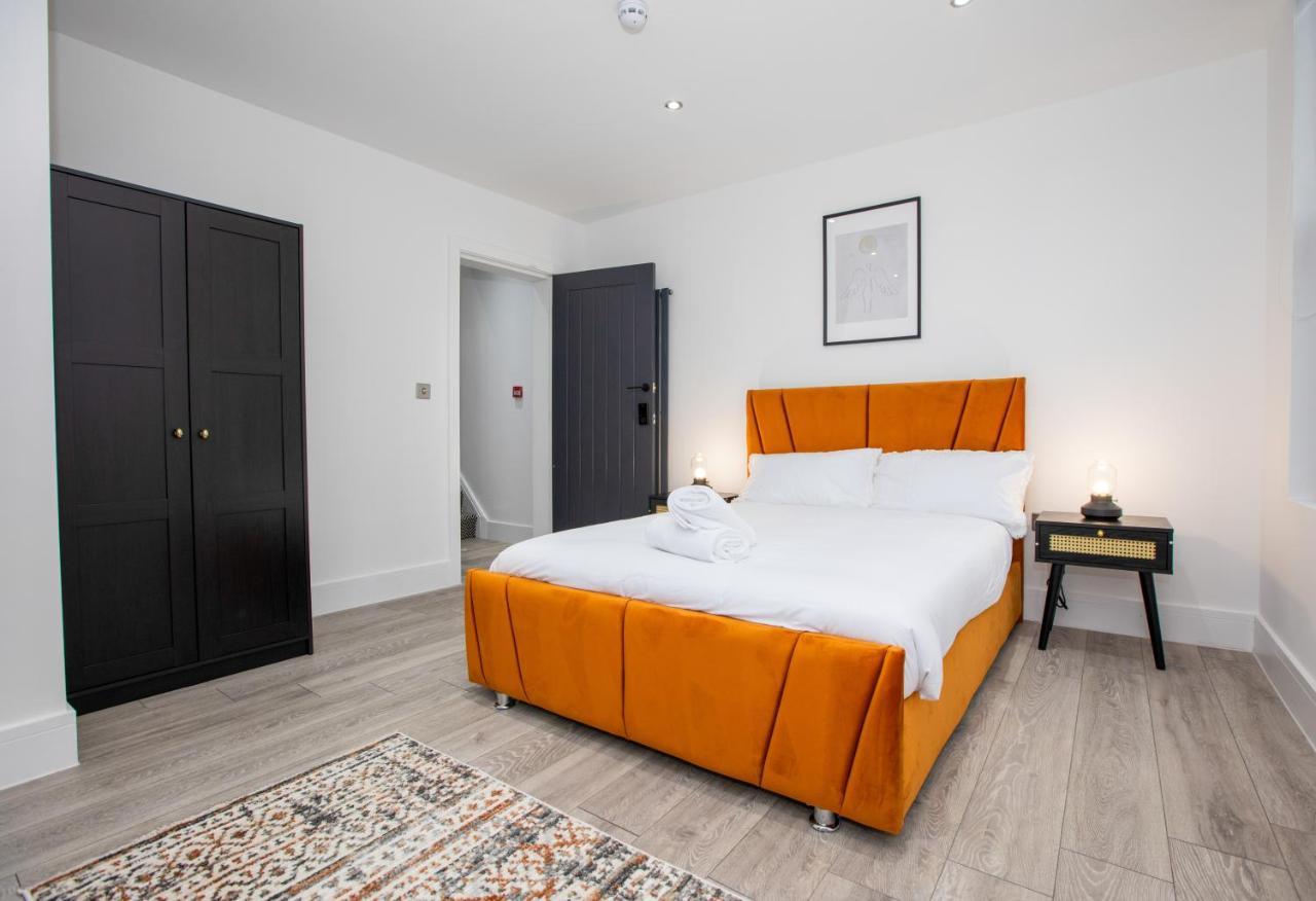Stylish Near The Stadium Walk To The Action Holiday home Liverpool