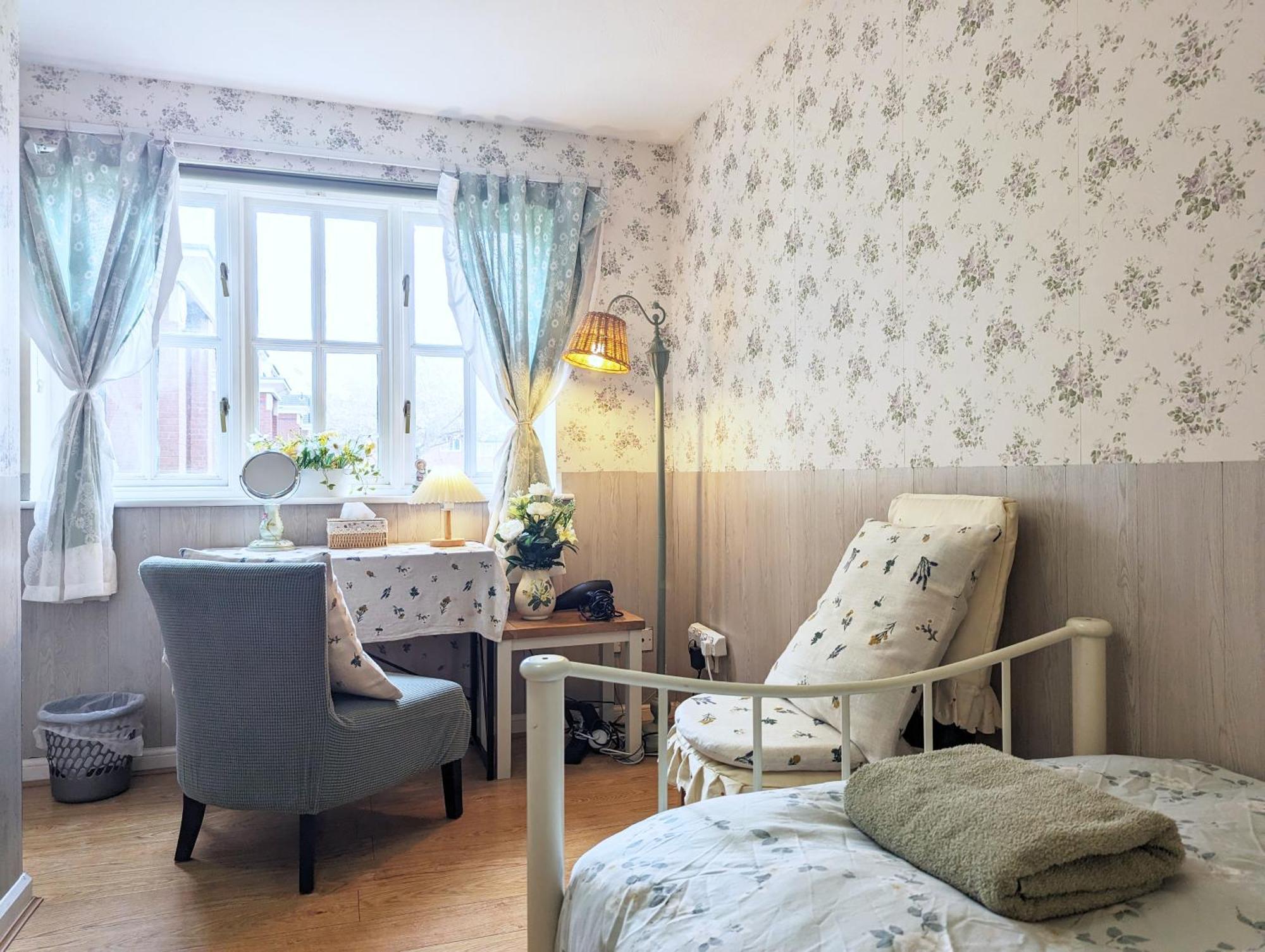 Apartment Centre Vintage Theme Guest Free Parkin Liverpool