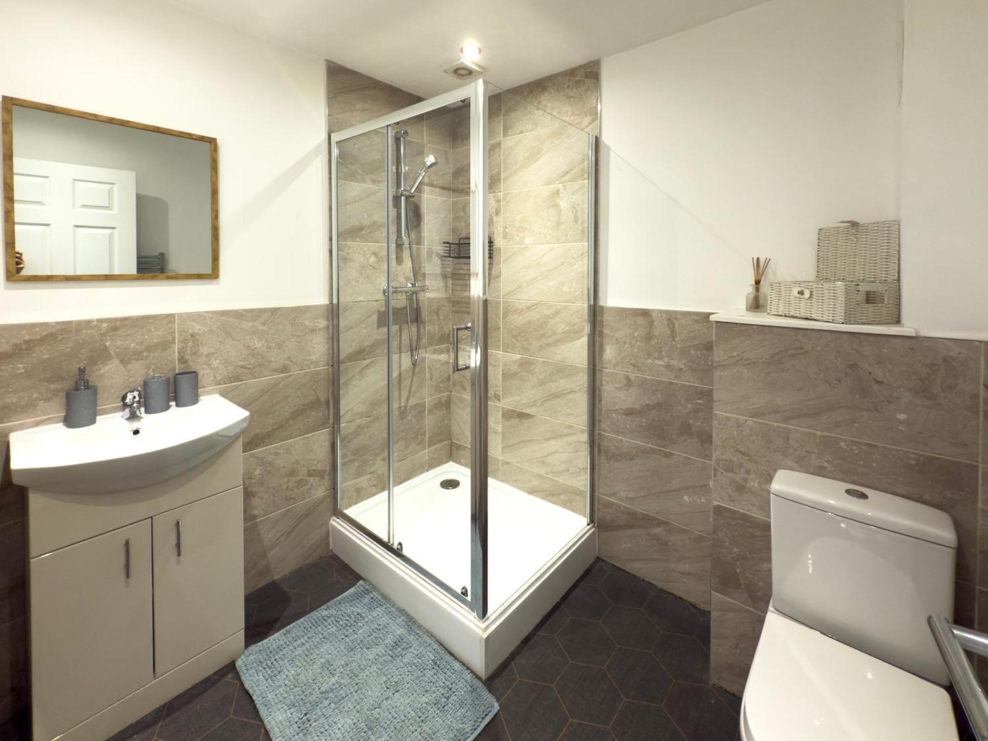 Apartment Penthouse By Mlvstays Liverpool