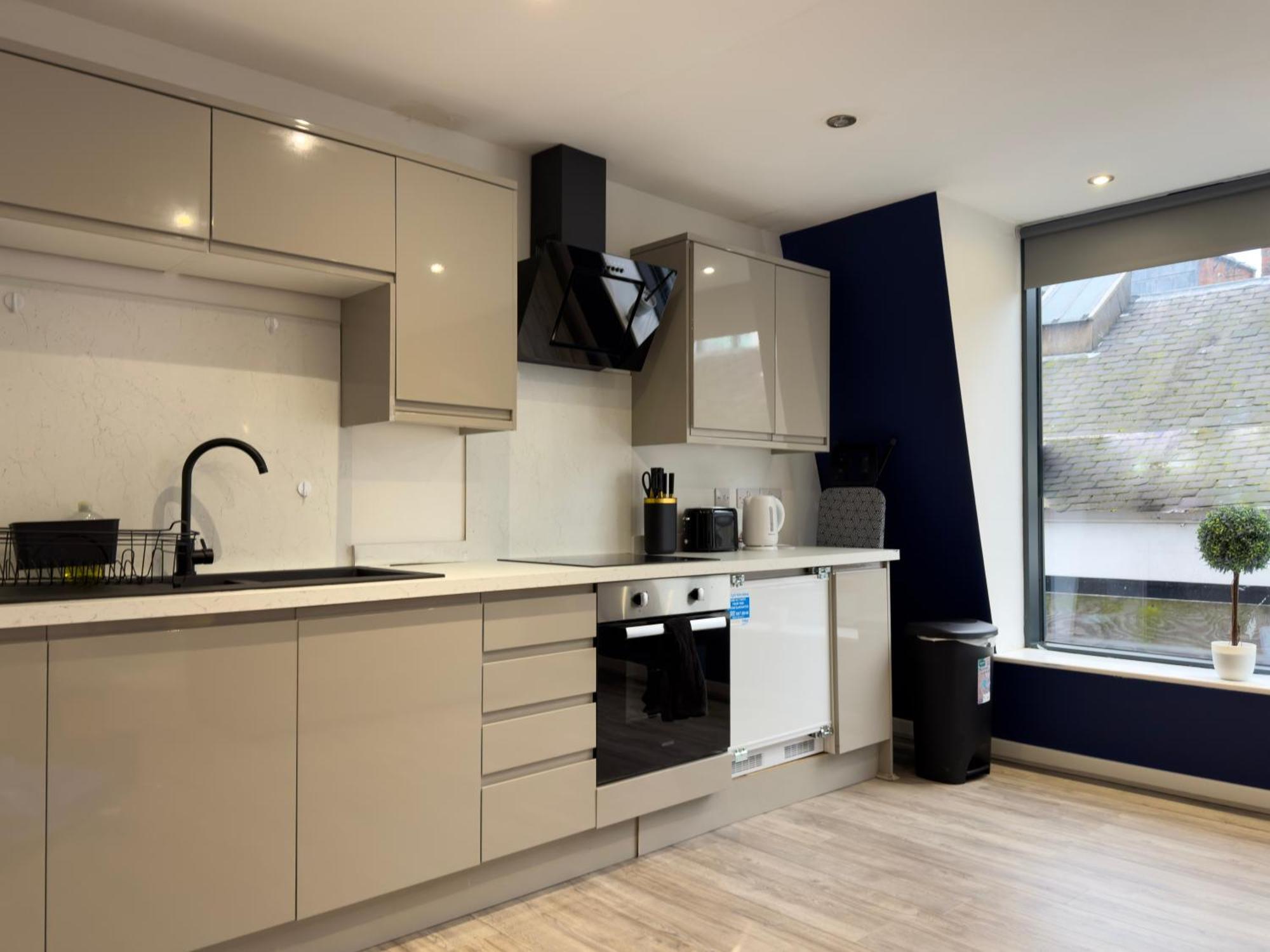 Penthouse By Mlvstays Apartment