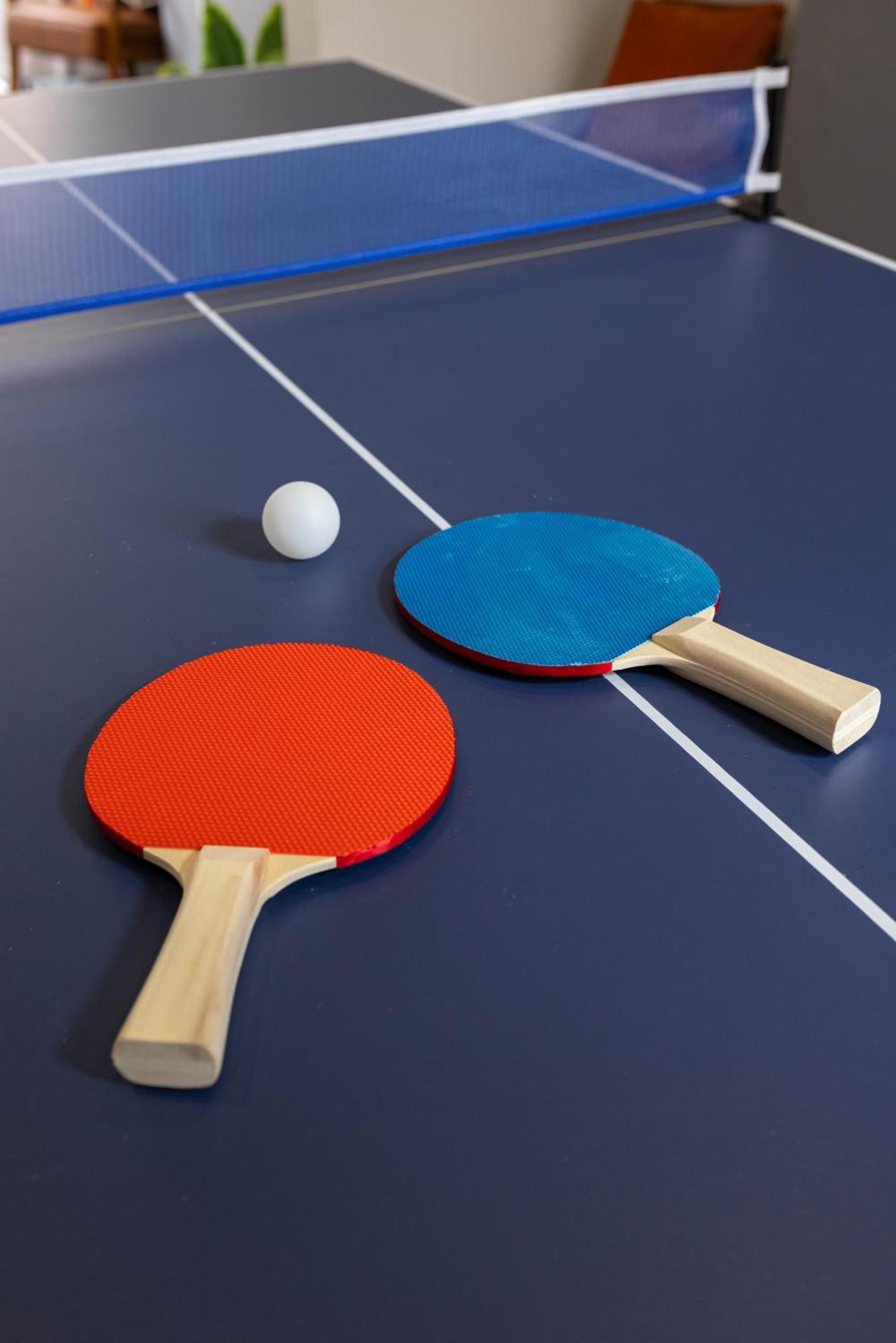 Holiday home Flatzy - 12 Person Townhouse With Pool Table And Ping Pong *