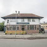 The Queens Arms Apartments