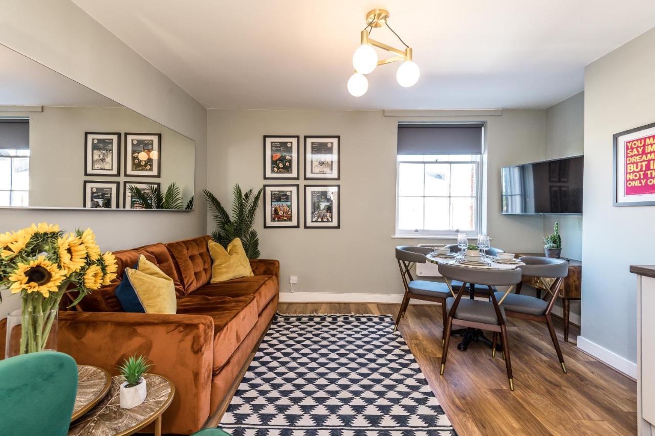 Apartment Host & - Canning Quarters *