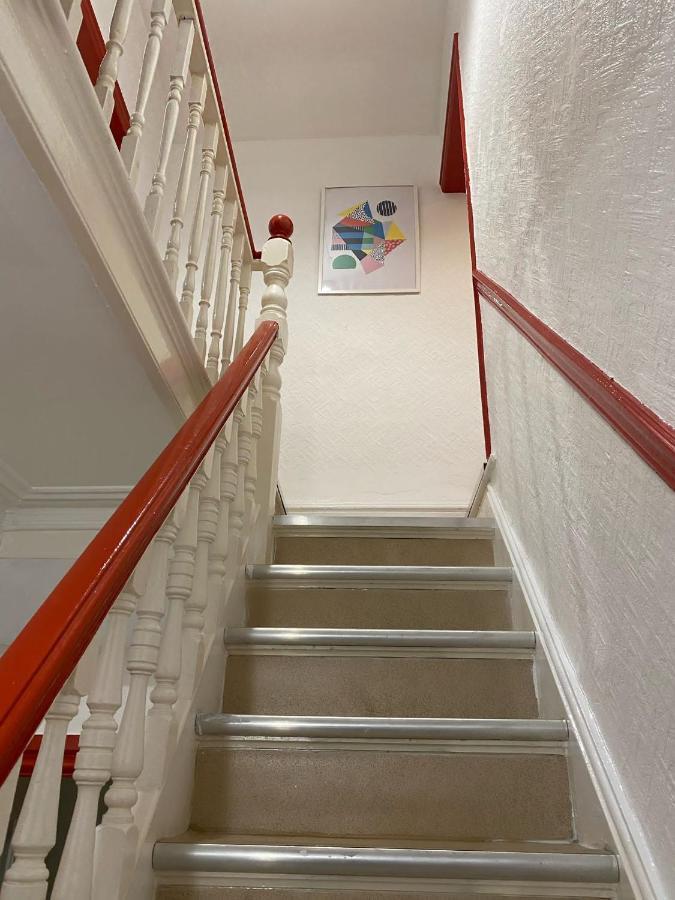 Surescape House