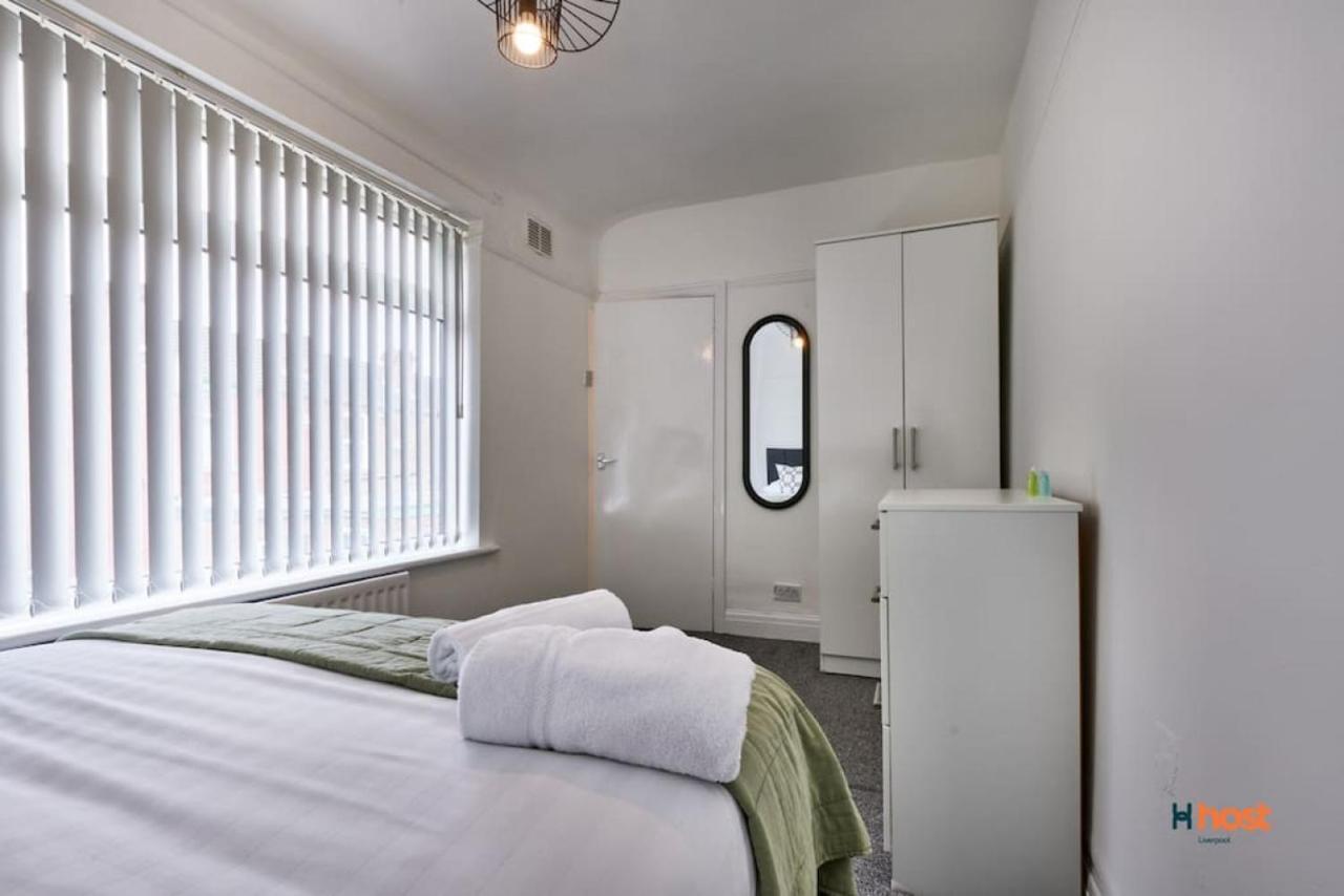 Host - Family Near Centre, Pets Ok & Free Parking Holiday home