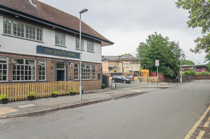 Apartment The Queens Arms *