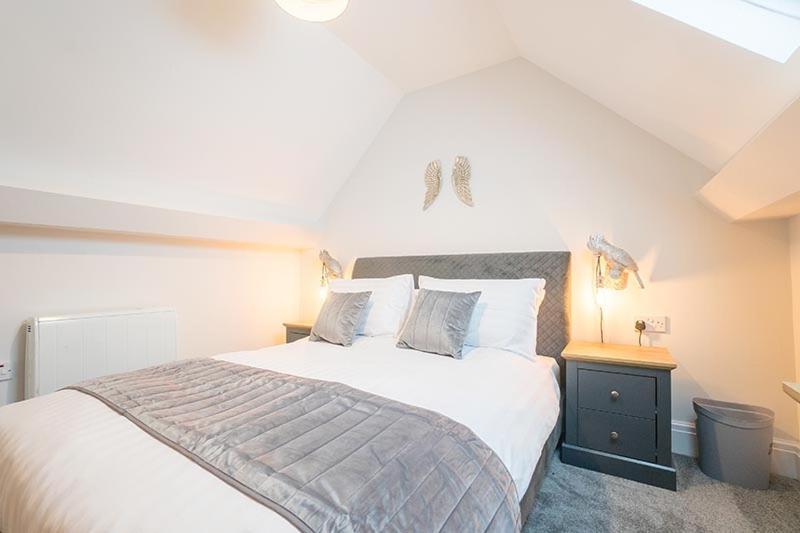 The Queens Arms Apartment *