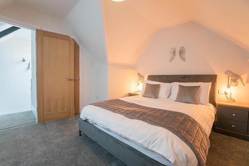 The Queens Arms Apartment *