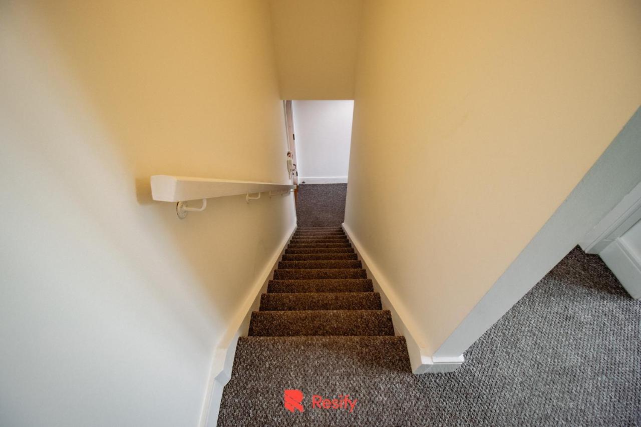 Mount Pleasant - By Resify *