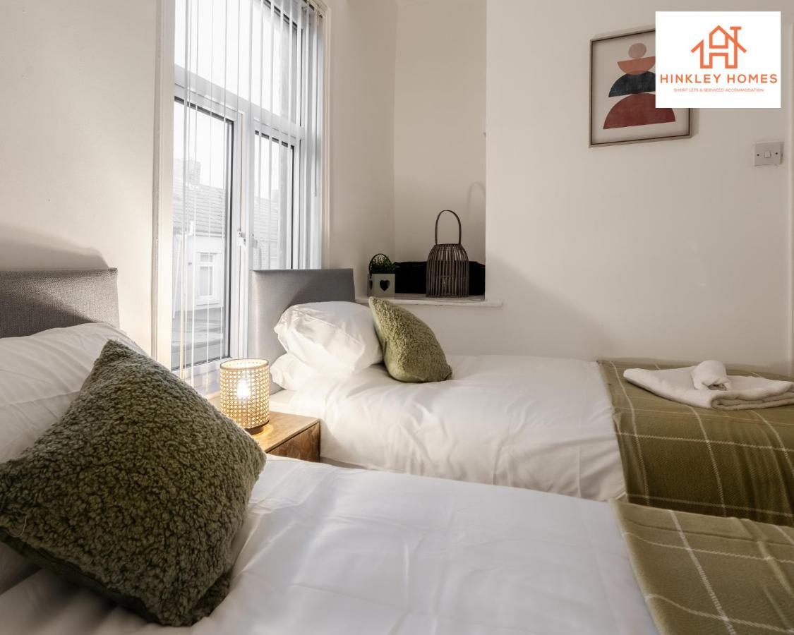 Hinkley Homes: Cozy 2-bedroom House *