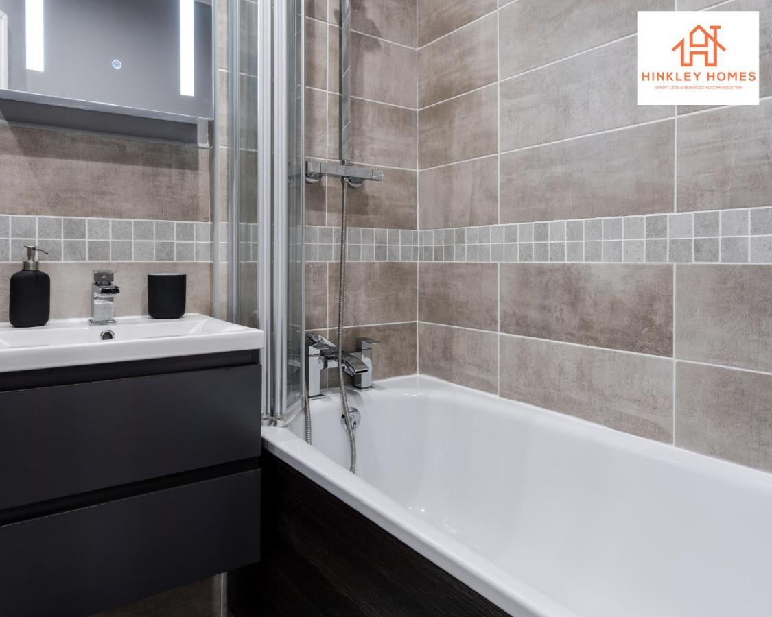 Hinkley Homes: Cozy 2-bedroom House * Liverpool