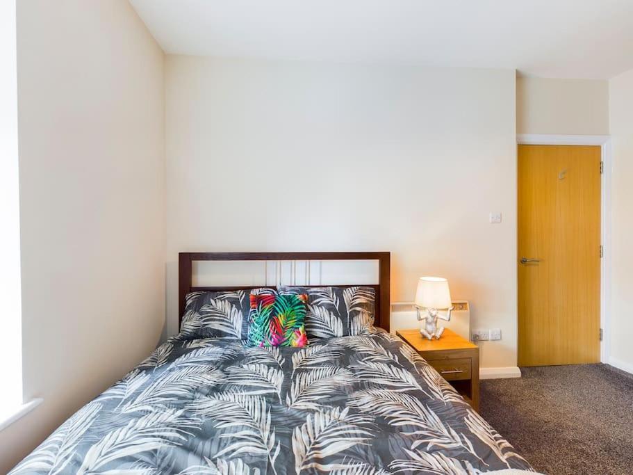 Magnificent 1bdr In Mersyside Apartment *
