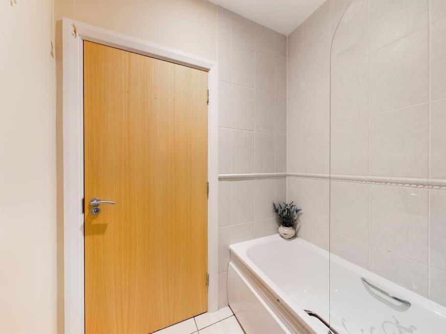 Magnificent 1bdr In Mersyside *