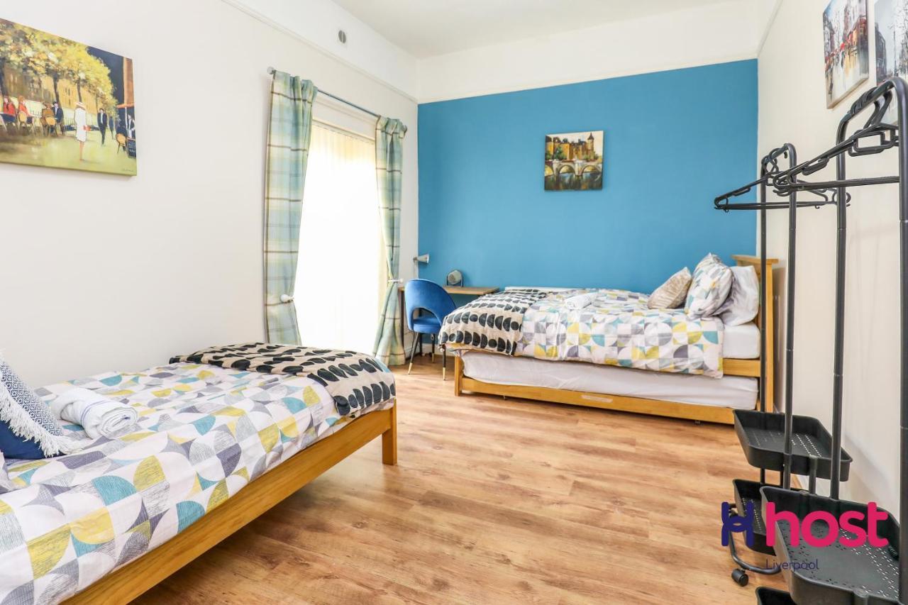 Carlton Villa: Gorgeous Detached With Parking Holiday home *