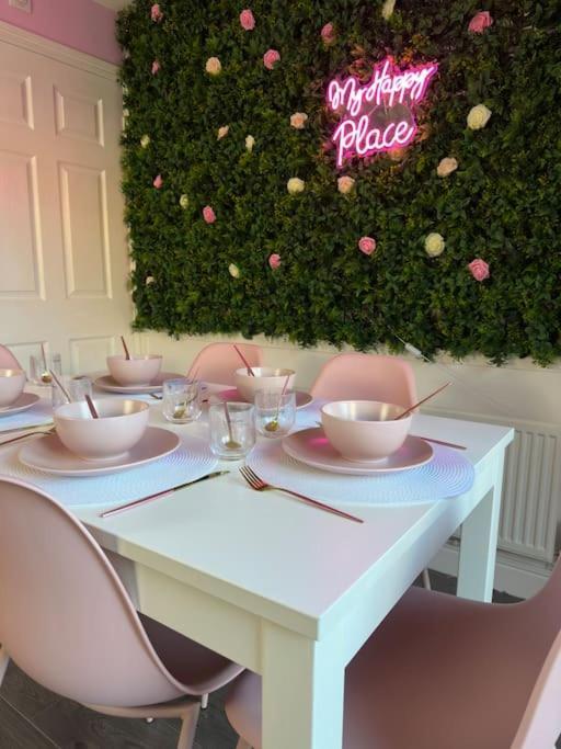 #1 Most Viral Pink House W Ball Pit * Liverpool