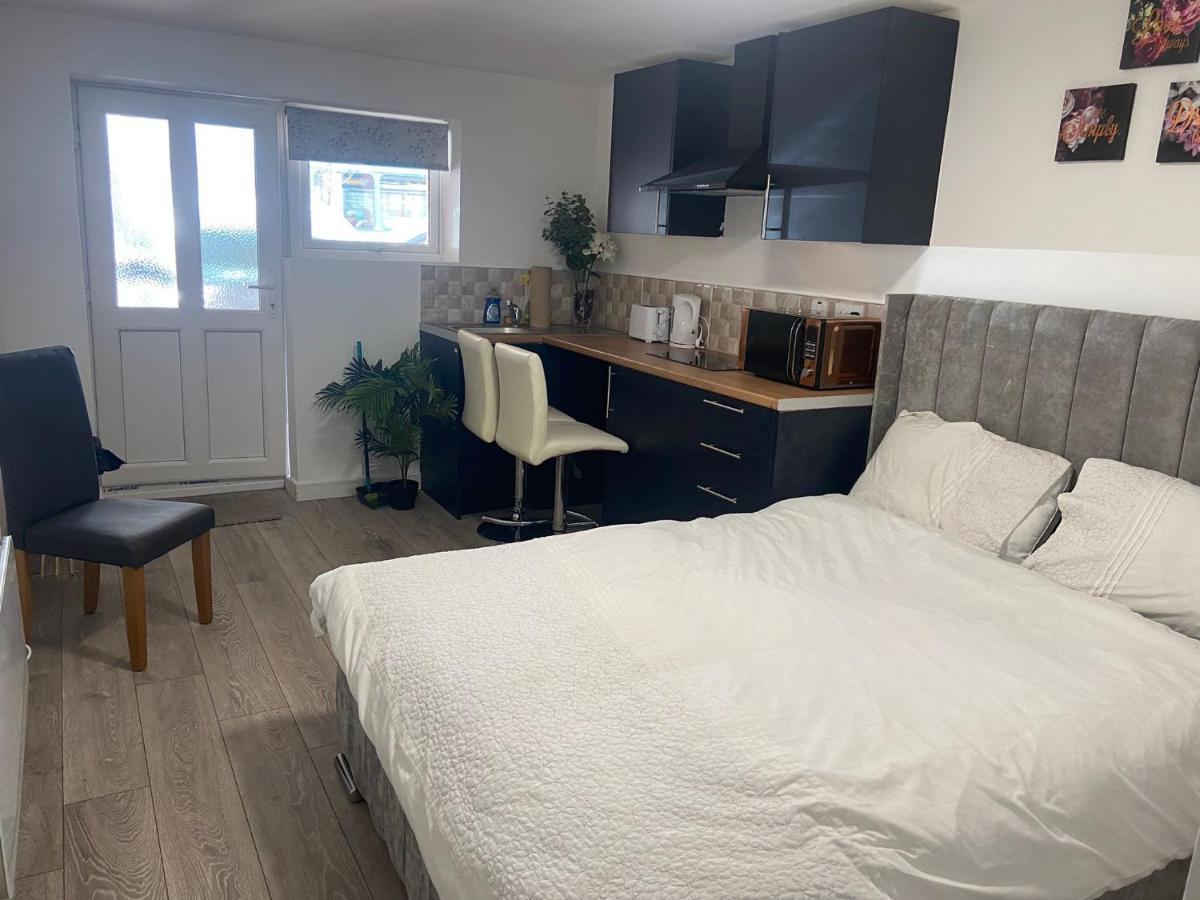 Brand New Studio With Beautiful Kitchen-close To City Centre Apartment Liverpool