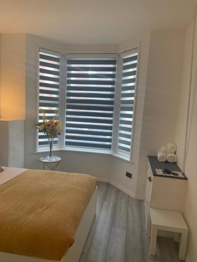 Bloomsbury House - Modern Near Anfield Liverpool