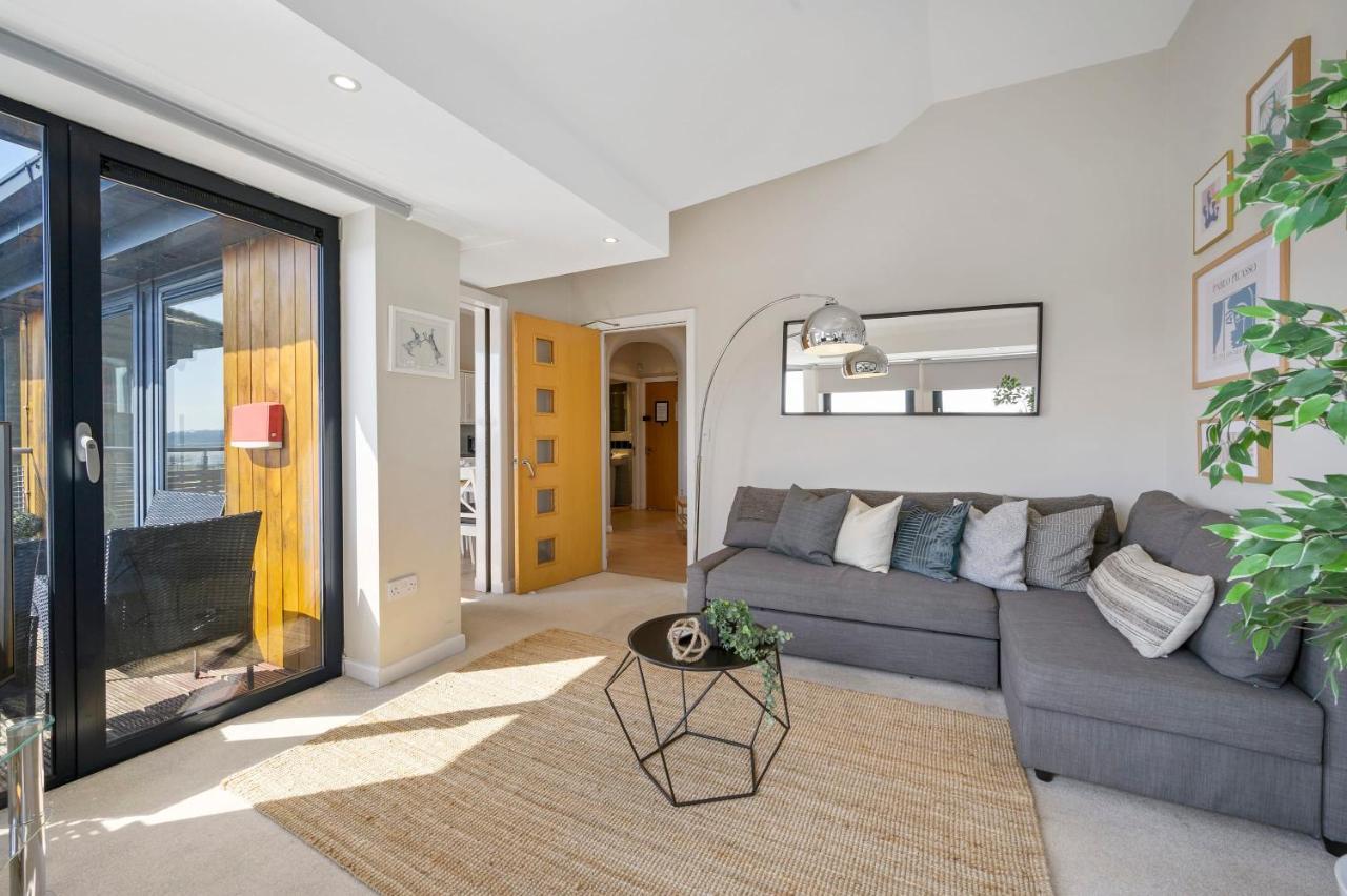 Holiday home Host & - Marina View Penthouse *