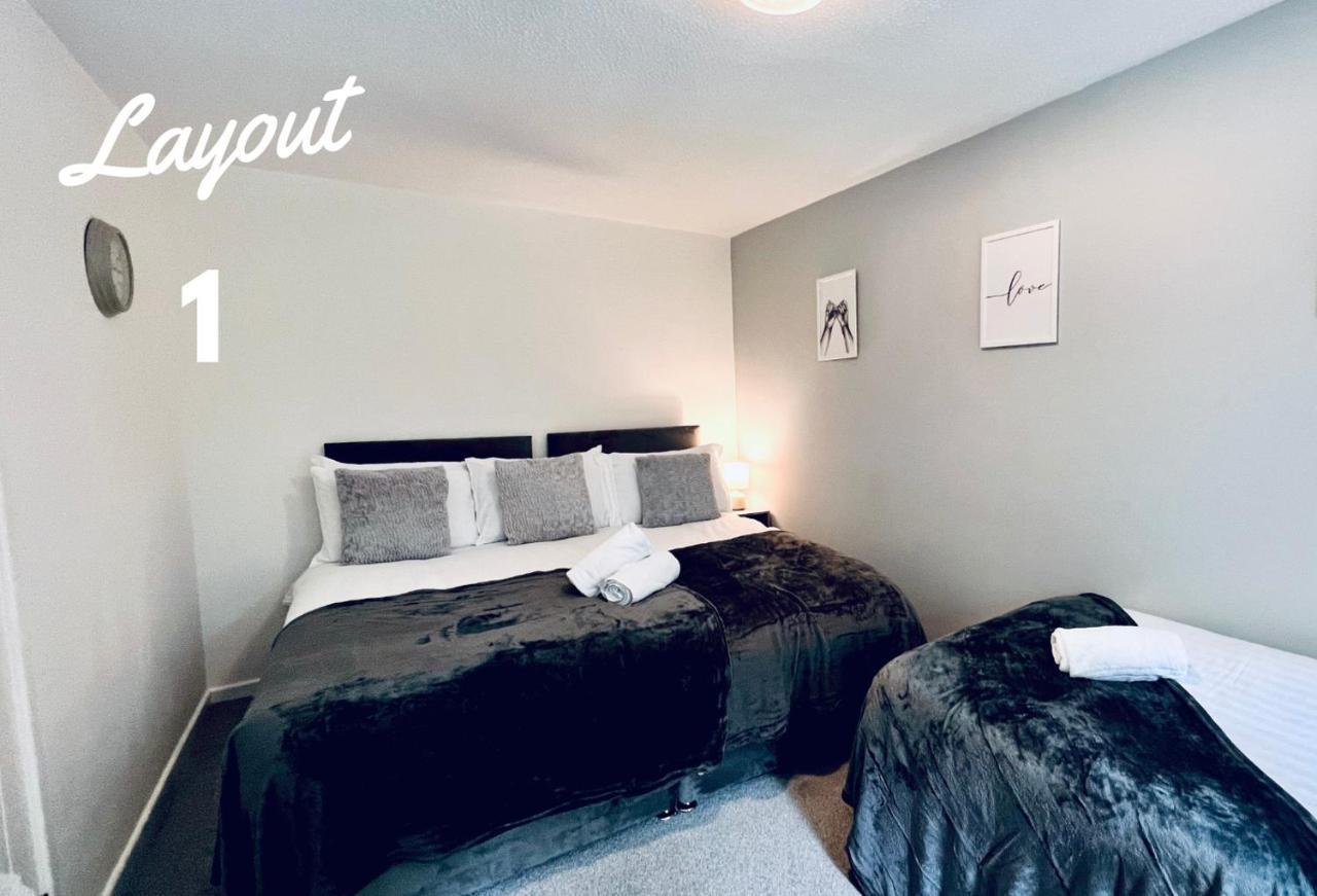 Holiday home Urban Bliss Stylish Townhouse With Free Parking For A Convenient City Liverpool