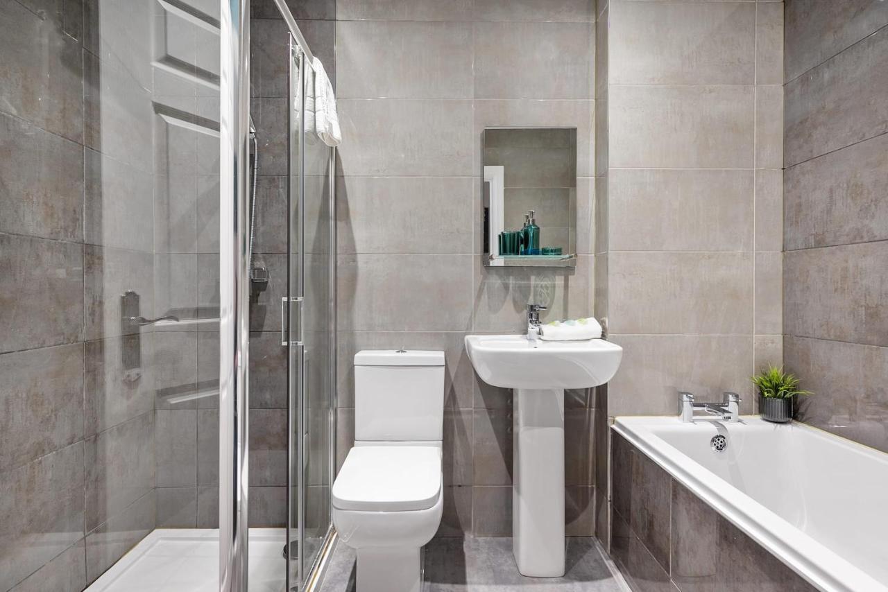 Apartment Host & - Princes Park Abode *