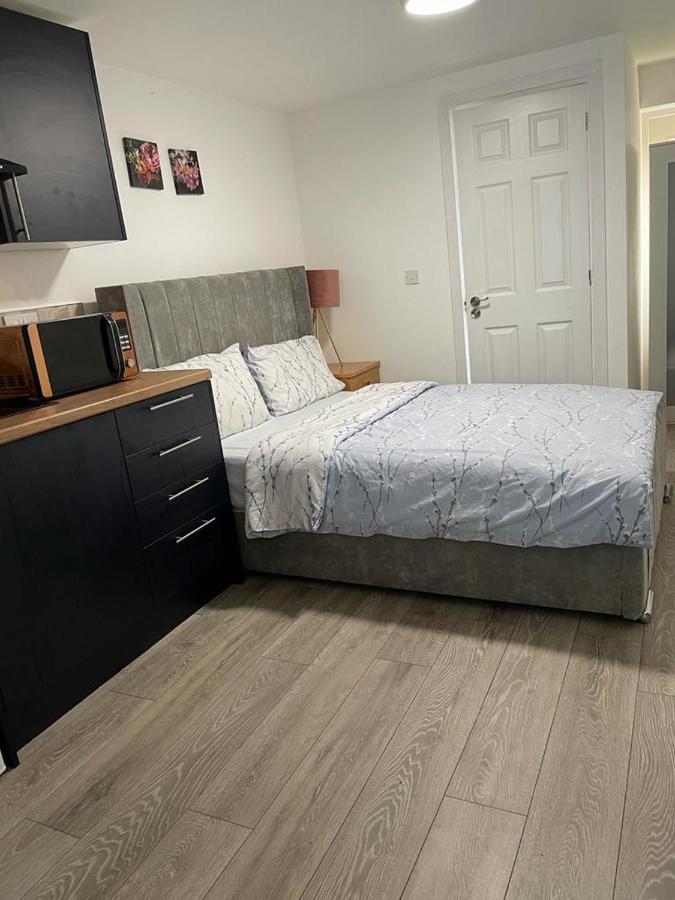 Apartment Brand New Studio With Beautiful Kitchen-close To City Centre Liverpool