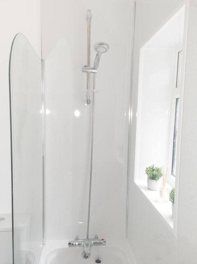 2 Bed Townhouse Close To Lfc Stadium Holiday home Liverpool