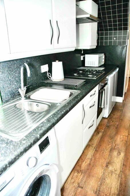Derby Lane House Holiday home Liverpool