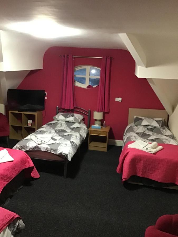 Bed & Breakfast Mr Smiths/ The Old Stanley Arms Liverpool