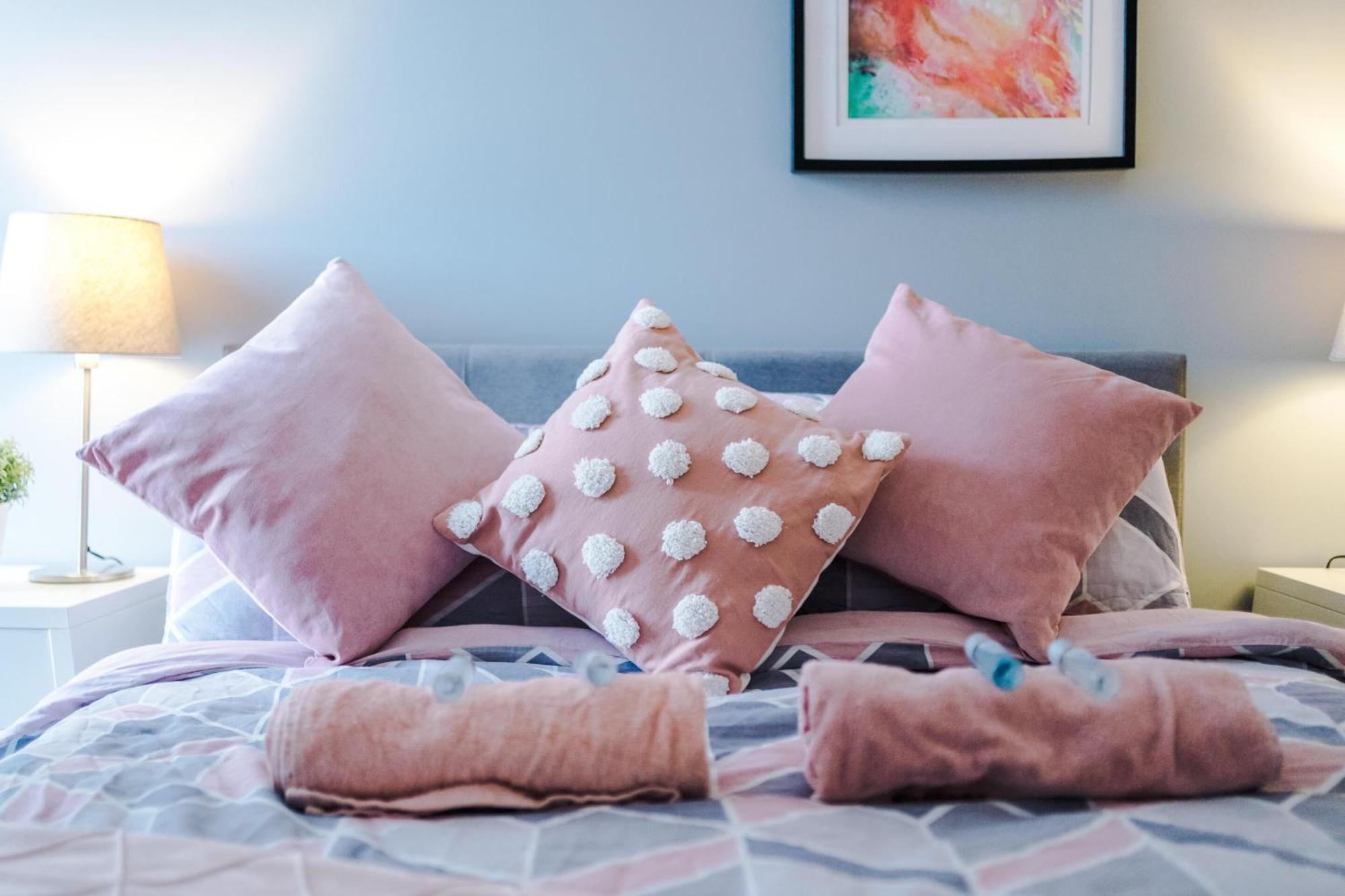 Apartment Opp - Perfect For Contractors And Travellers, Big Savings Booking 4 Nights Or More! *