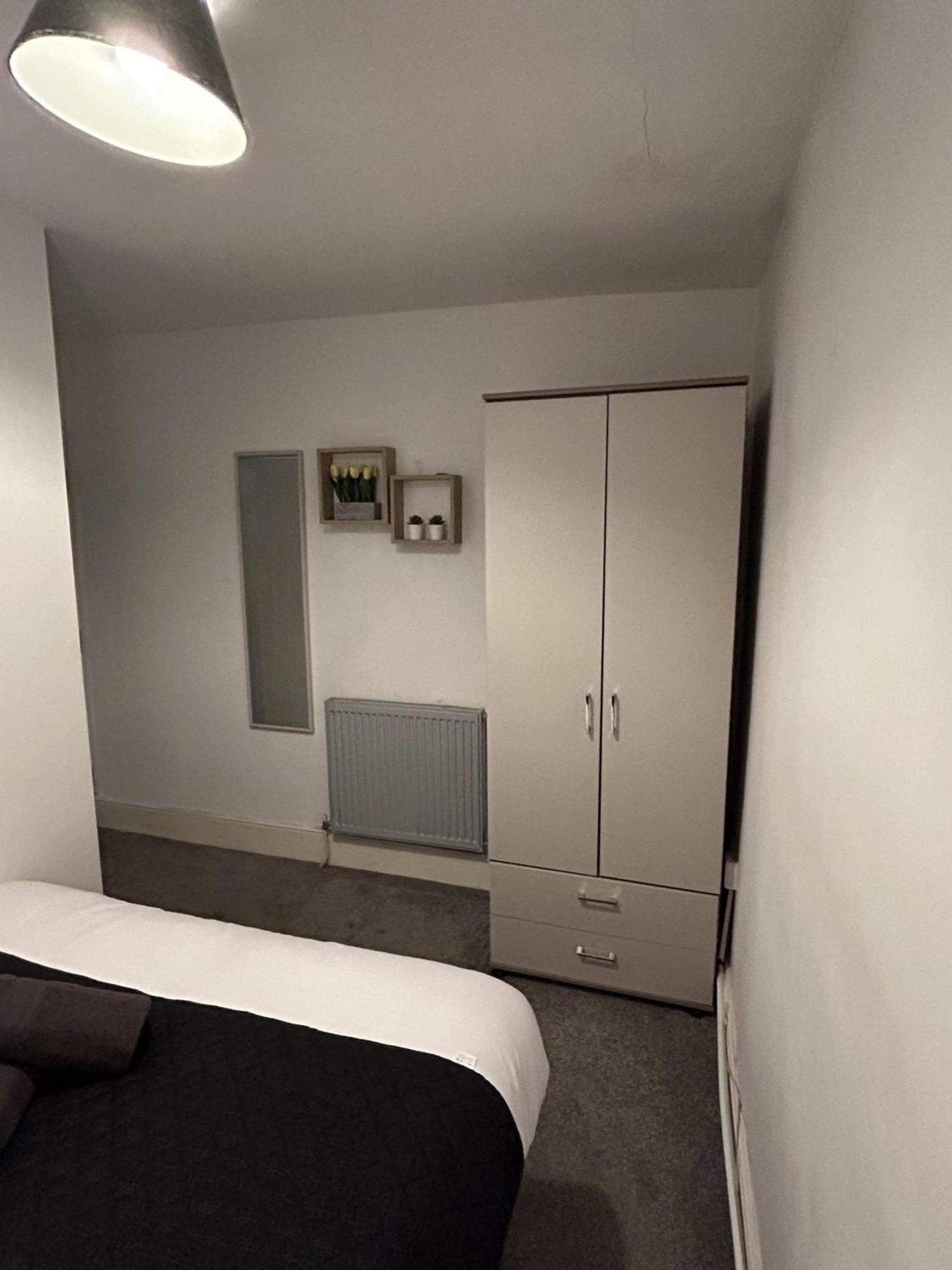 Quirky Oasis Anfield Guest house
