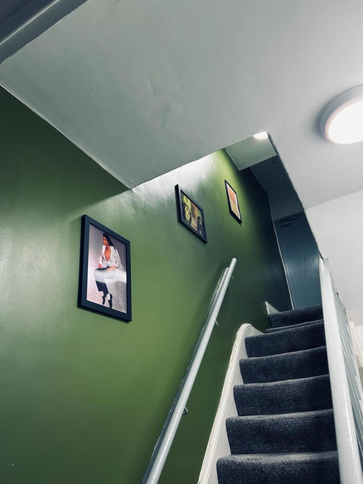 Quirky Oasis Anfield
