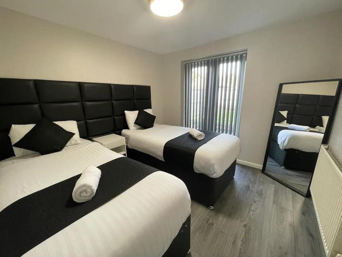 Ryan I Air I - 147-153 Mill Street - Free Parking Apartment *