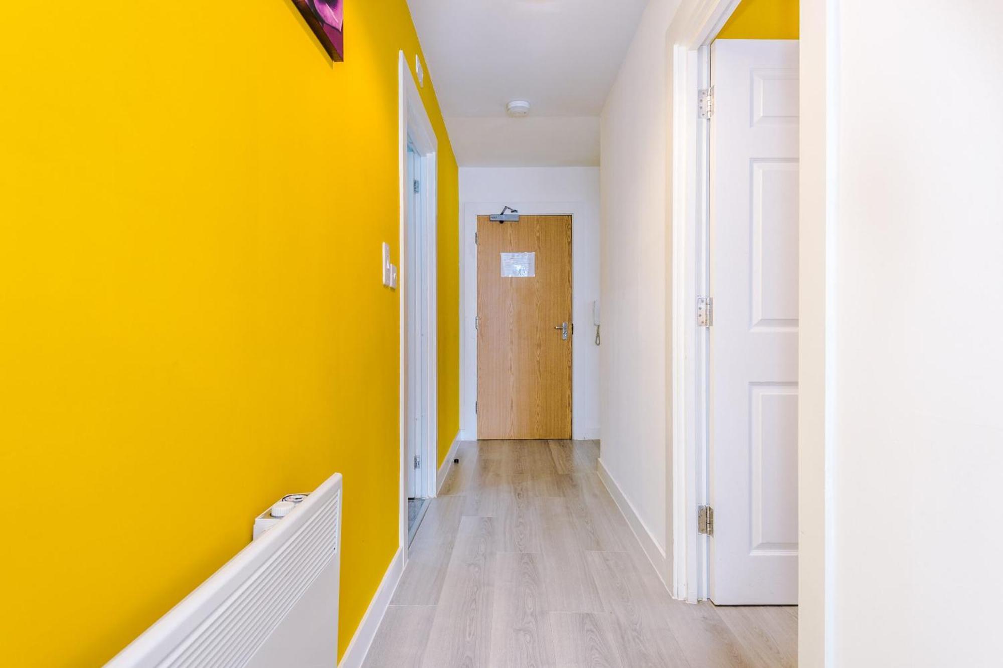 Opp - Perfect For Contractors And Travellers, Big Savings Booking 4 Nights Or More! Apartment Liverpool
