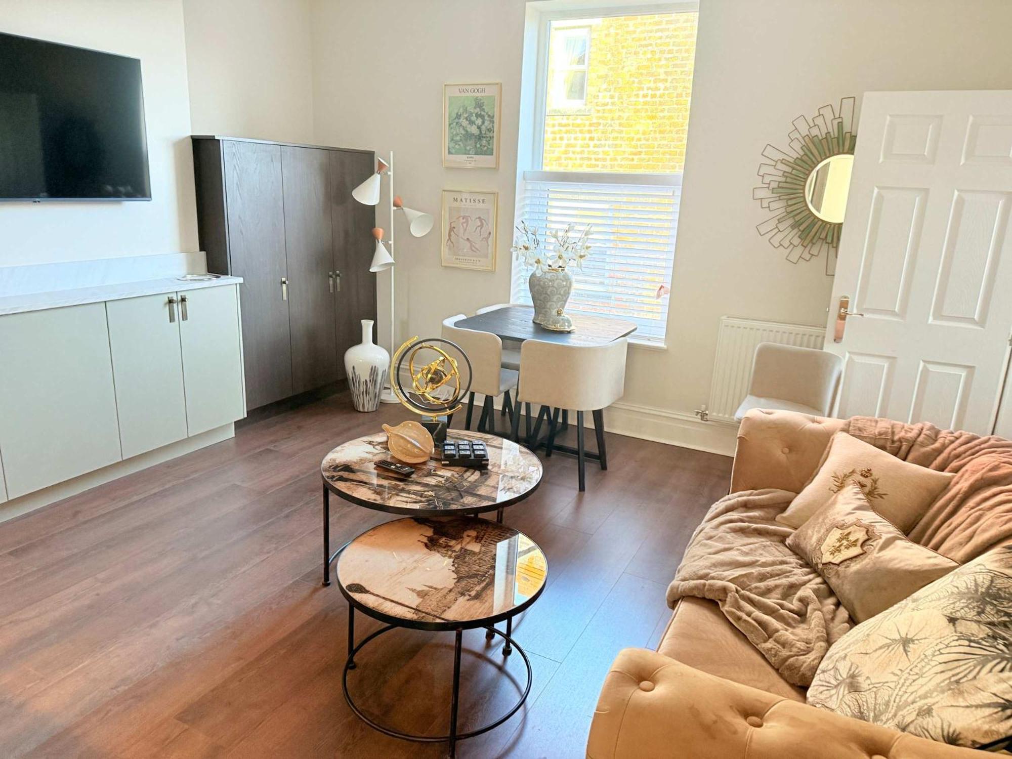 Sefton Parks One Bed In Sleeps 4