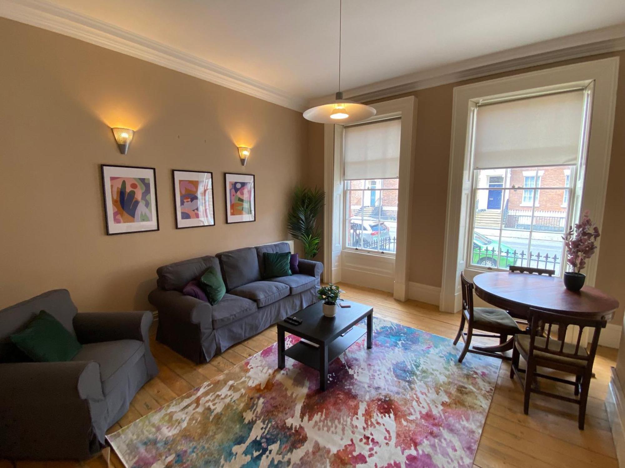Guest house Spacious In Stunning Liverpool