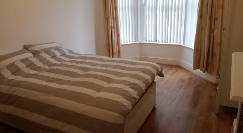 Egerton House 3*