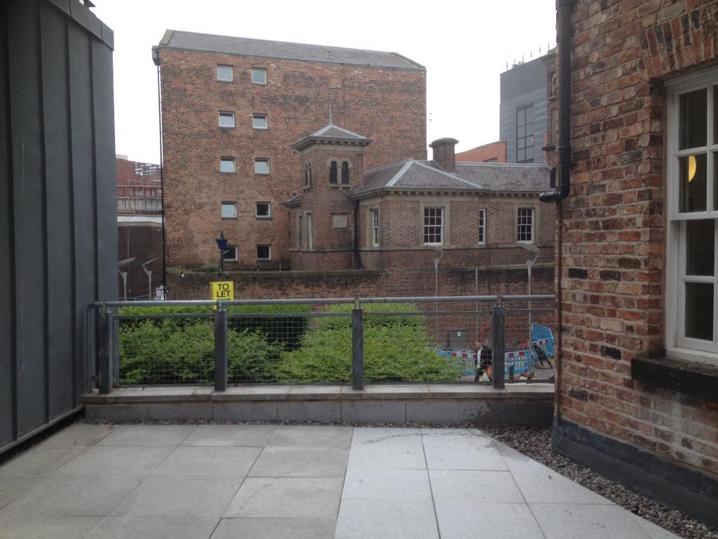 Apartment Campbell Square 3 Liverpool