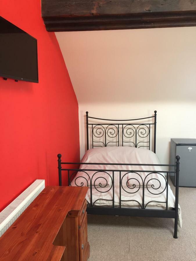 Guest house We Are G/house *