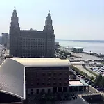 Excelsior Apartments - Liverpool Central - Free Parking - Aircon