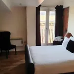 Liverpool Party Pads - Infinity Apartments