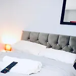 Eson House