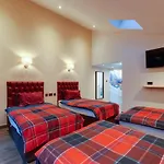 Alberts Apartments