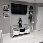 Corner House At L3
