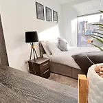 Top Floor Gem In Liverpool City Centre