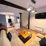 Stunning Liverpool City Center Apartment