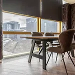 The Bling Hotel By Ustay Aparthotels