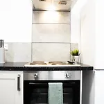 Charming Retreat In The Heart Of The City